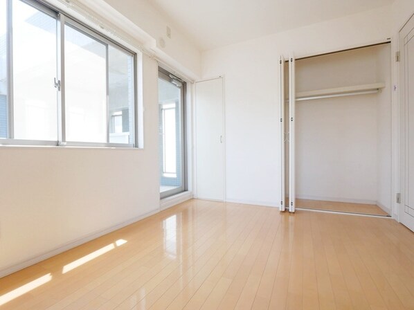 モンパルテの物件内観写真